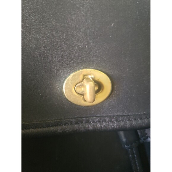 Coach Vintage Black Leather 9960 "Daypack" Backpack w/ Turnlock & Drawstrings - Picture 5 of 12